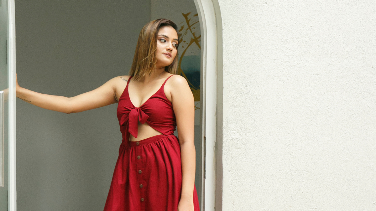 Effortless Chic: Styling the Knotted Cami Dress for Every Occasion