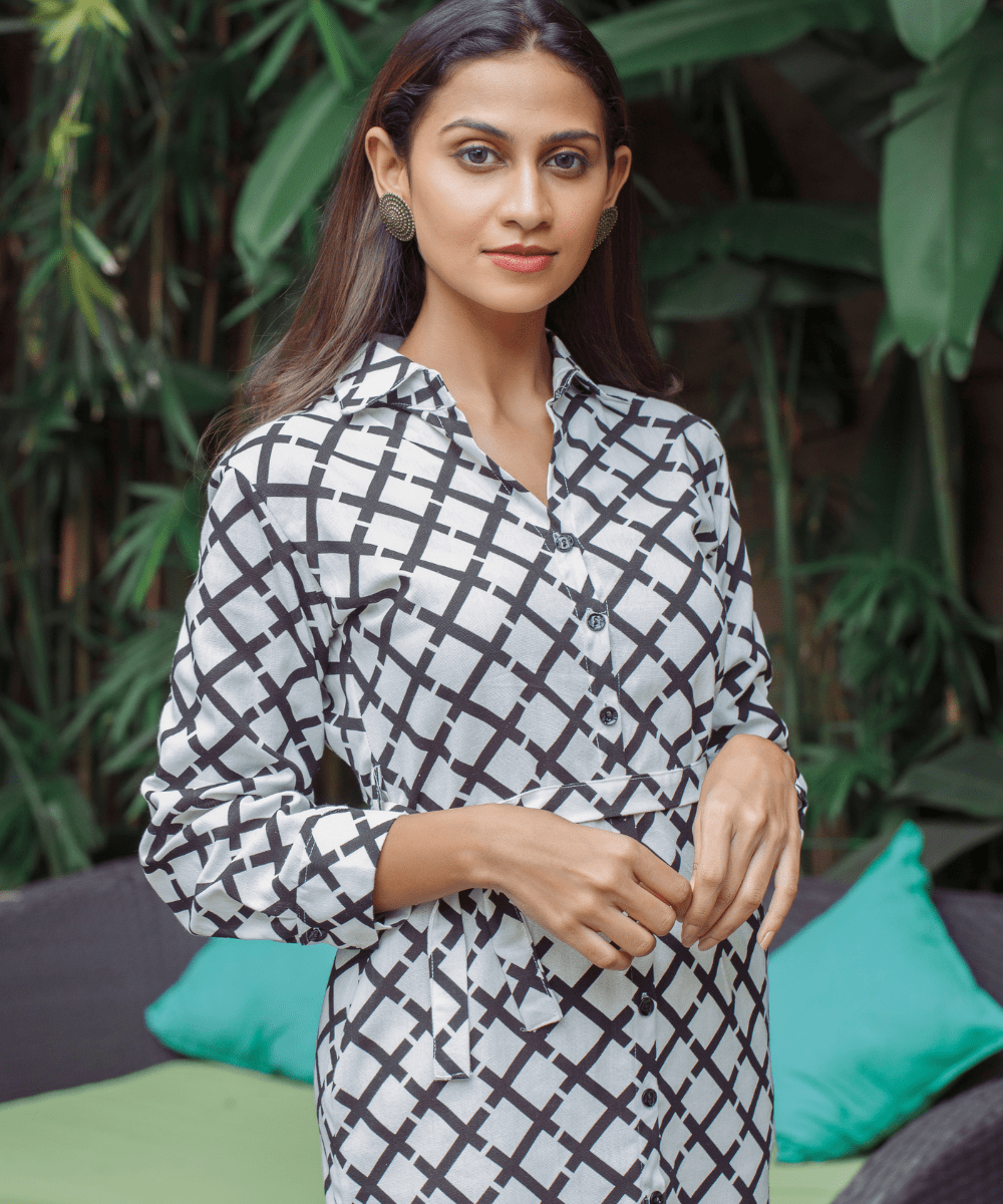 LONG SLEEVE SHIRT DRESS