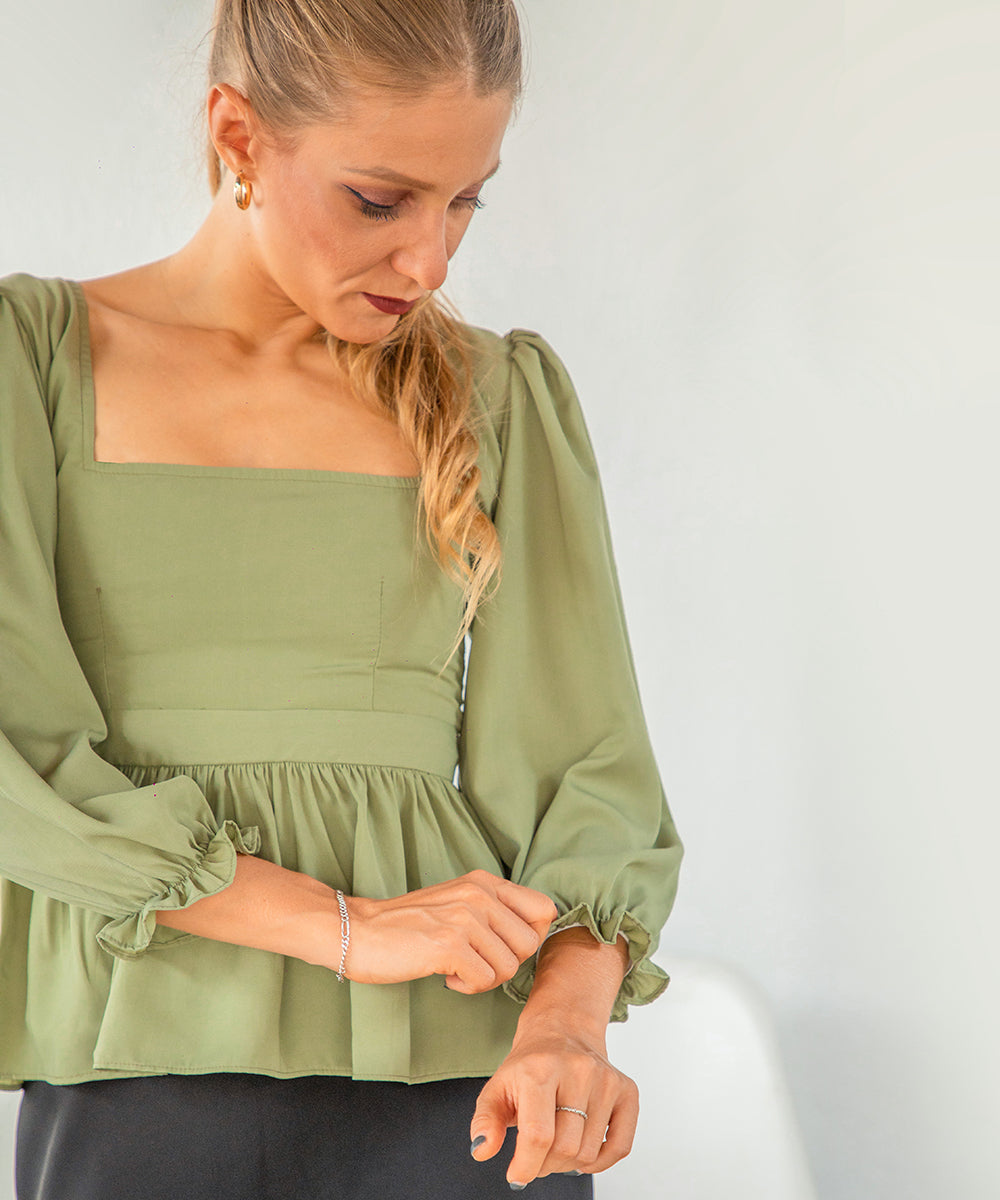 RUFFLE HEM PEPLUM TOP