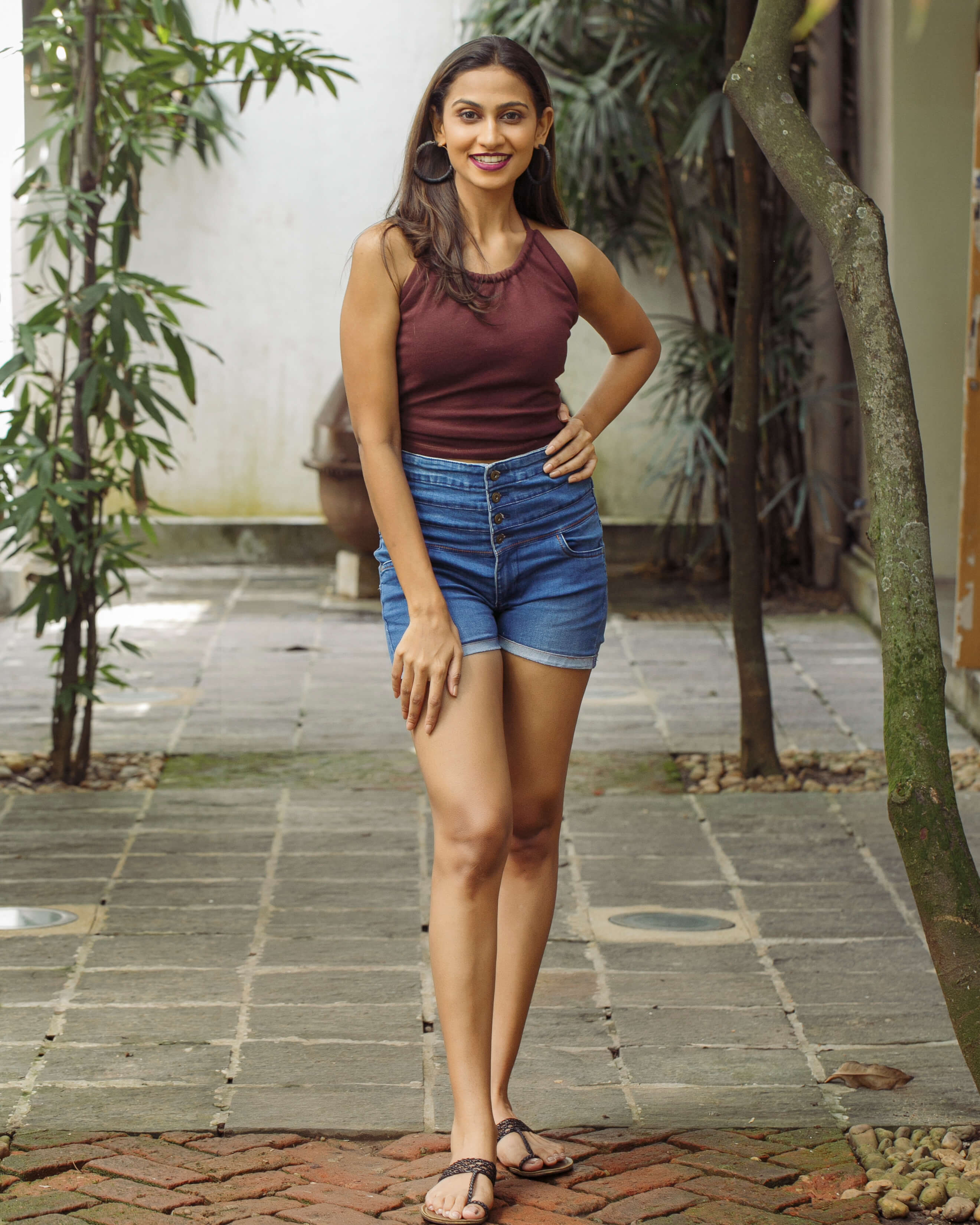 Criss cross back halter top