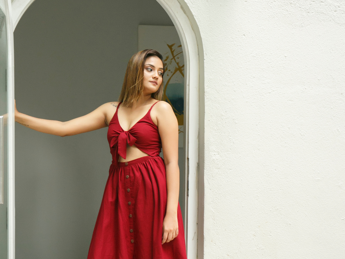 Effortless Chic: Styling the Knotted Cami Dress for Every Occasion